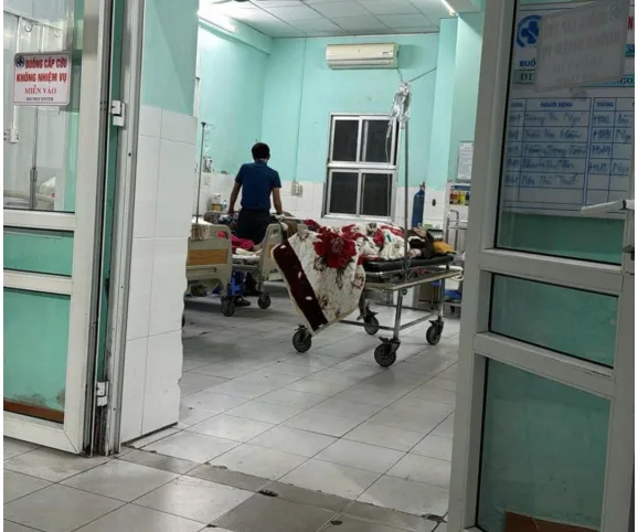 Thời đại này rời mà còn thành phần gây rối như thế này ư?